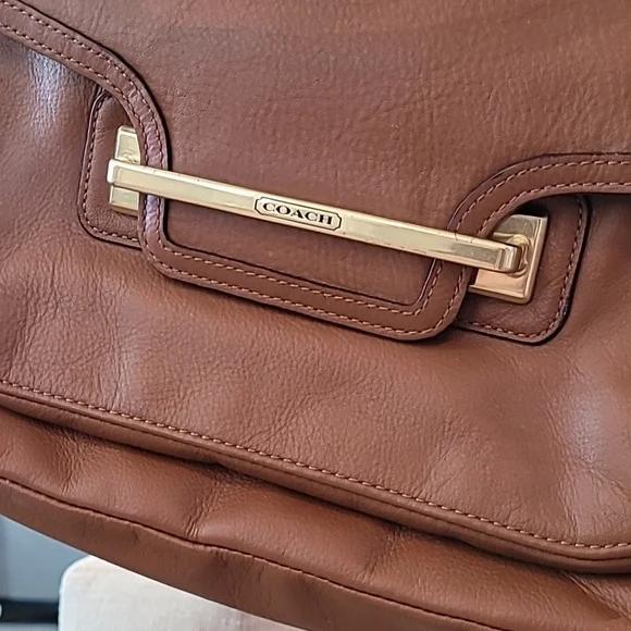 Vintage Coach 100% Leather Exceptional Condition Crossbody Handbag - Picture 12 of 12